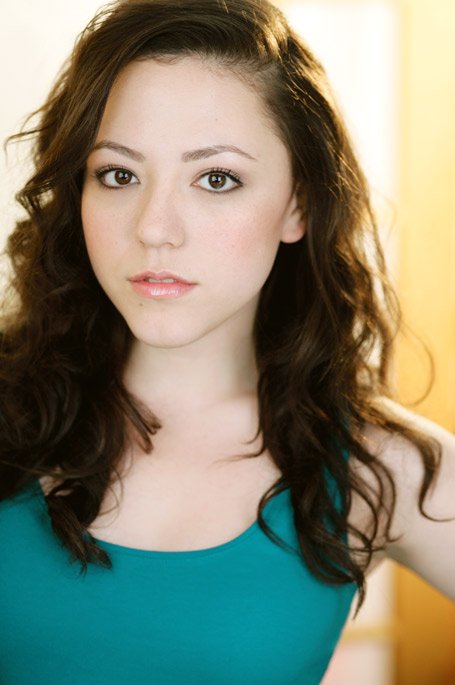 Channeling 2015. Universal channel логотип. Channeling 2015. Channeling 2015. Ютуб дискавери.