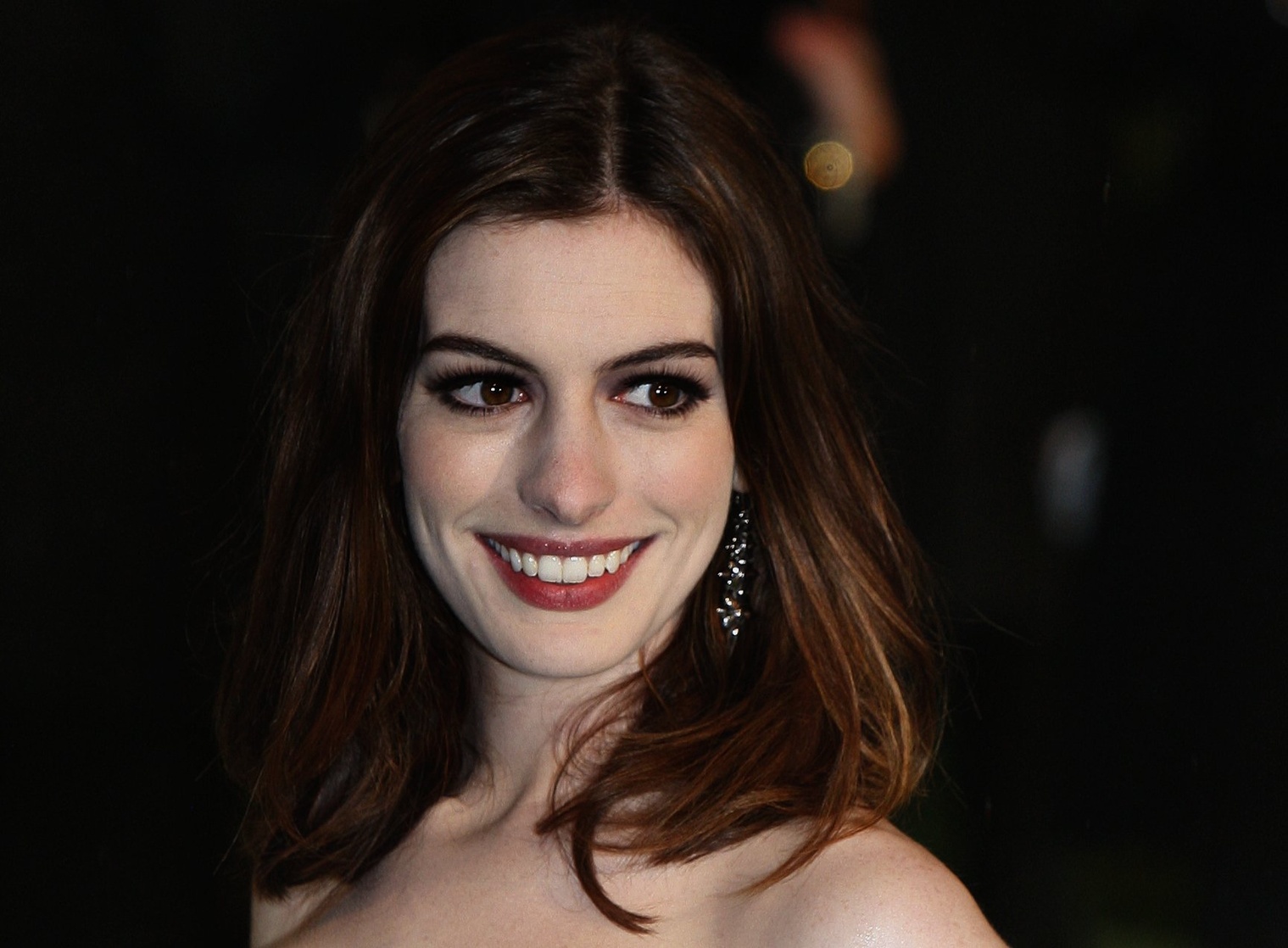 Anne Hathaway
