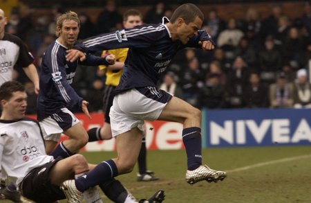 2005 Goal! The Dream Begins 2005 Goal! The Dream Begins