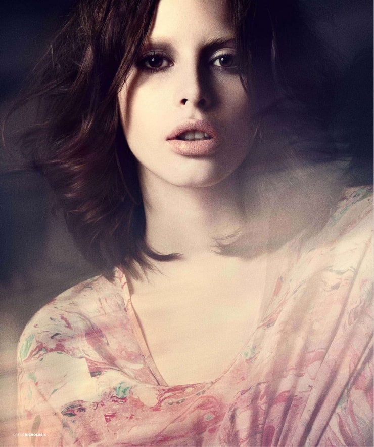 Picture Of Charlotte Kemp Muhl