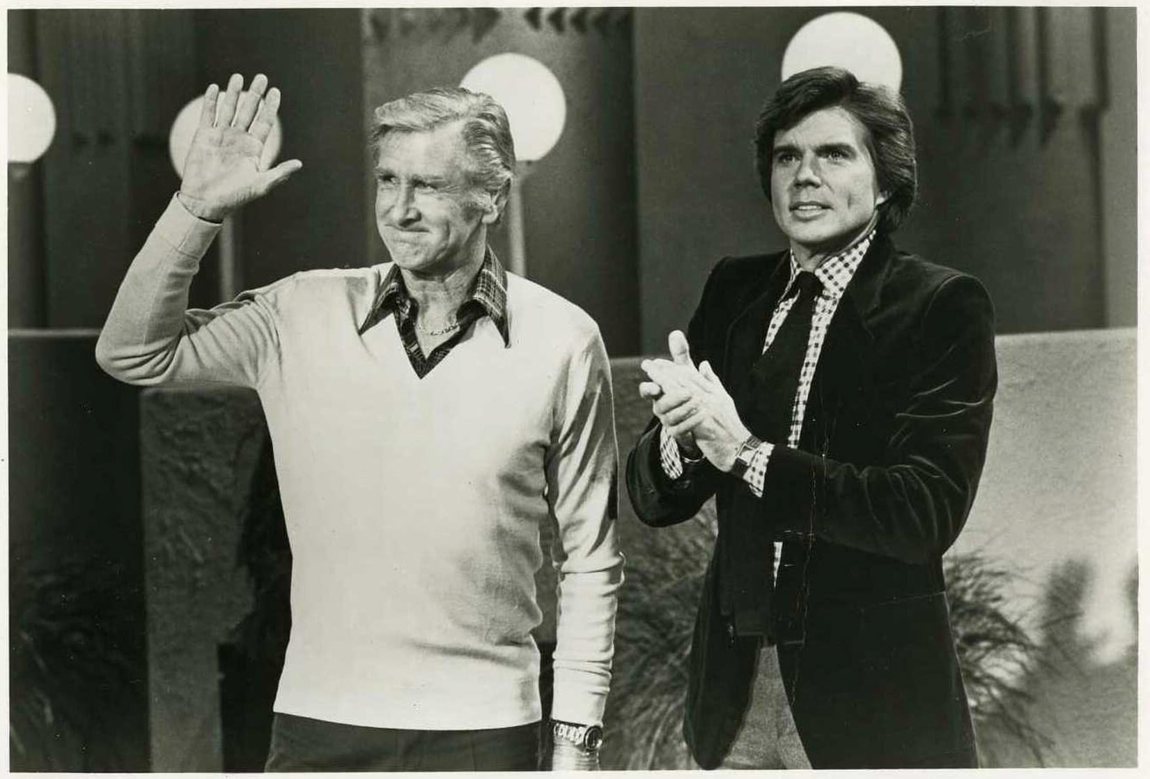 Lloyd Bridges, John Davidson