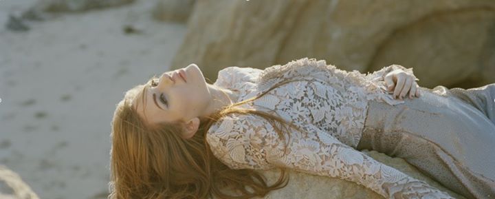 Anna Van Hooft image