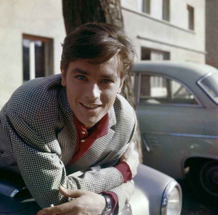 Next photo of Alain Delon