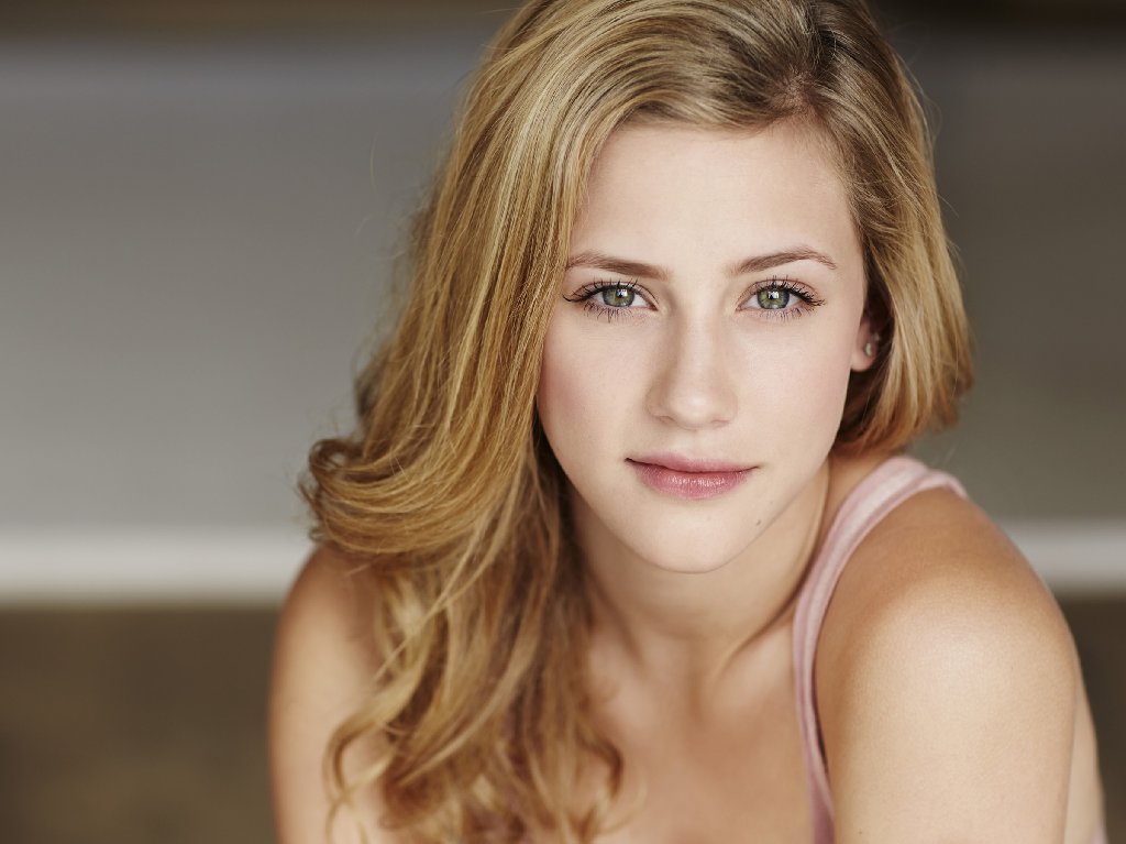 Lili Reinhart Lili Reinhart