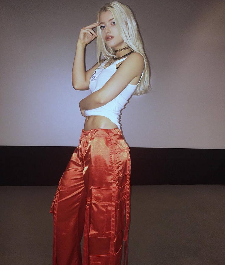 Alice Chater picture