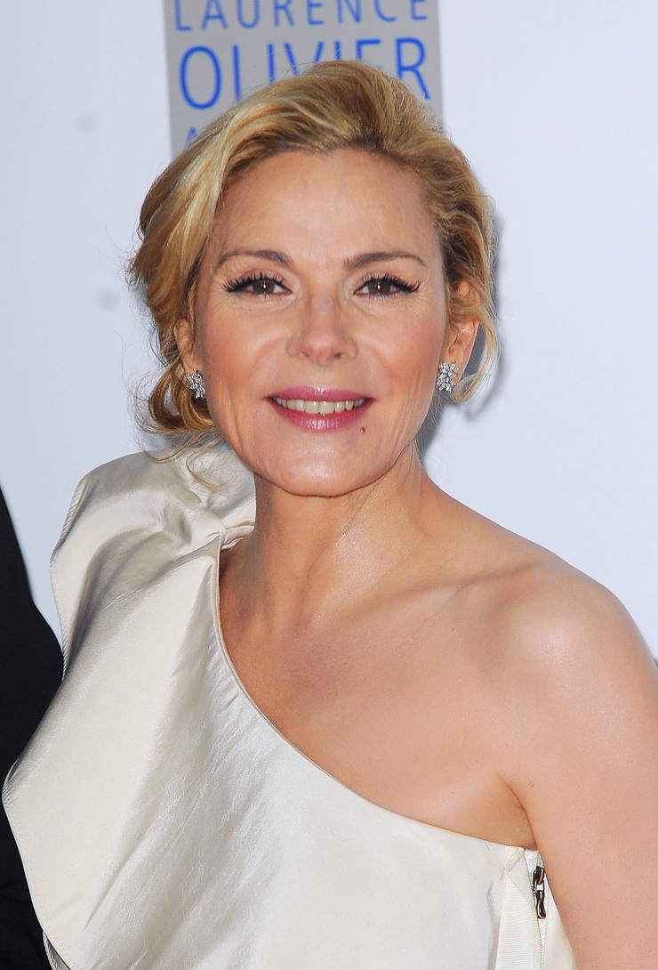 Kim cattrall eye color