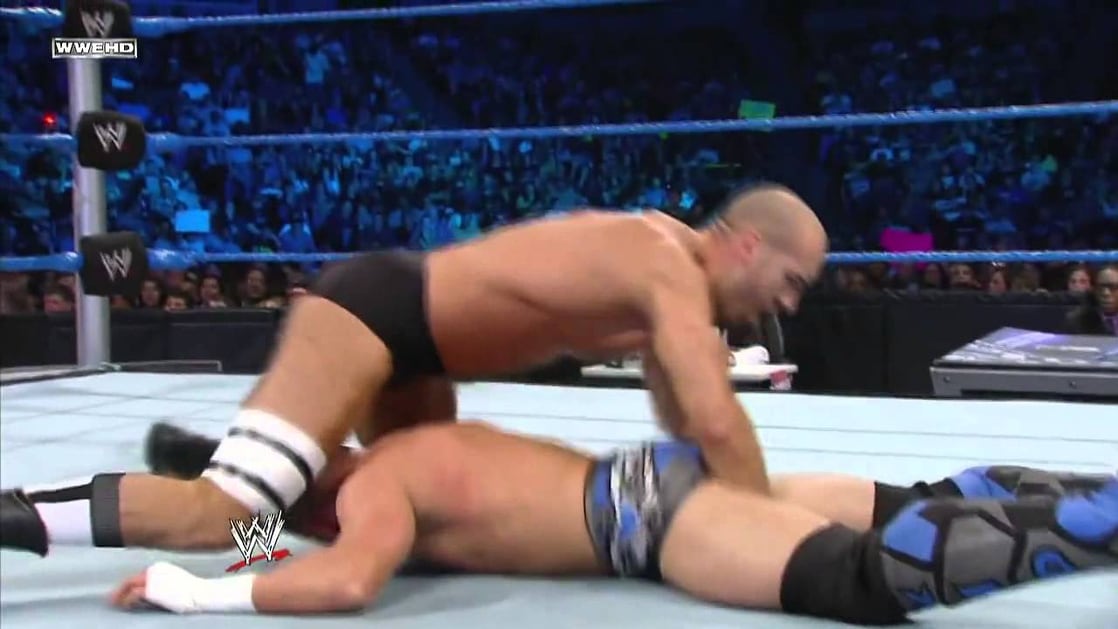 Antonio Cesaro vs. Tyson Kidd (WWE, 04/27/12)
