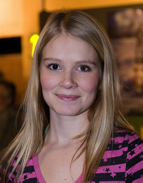 Pamela Tola
