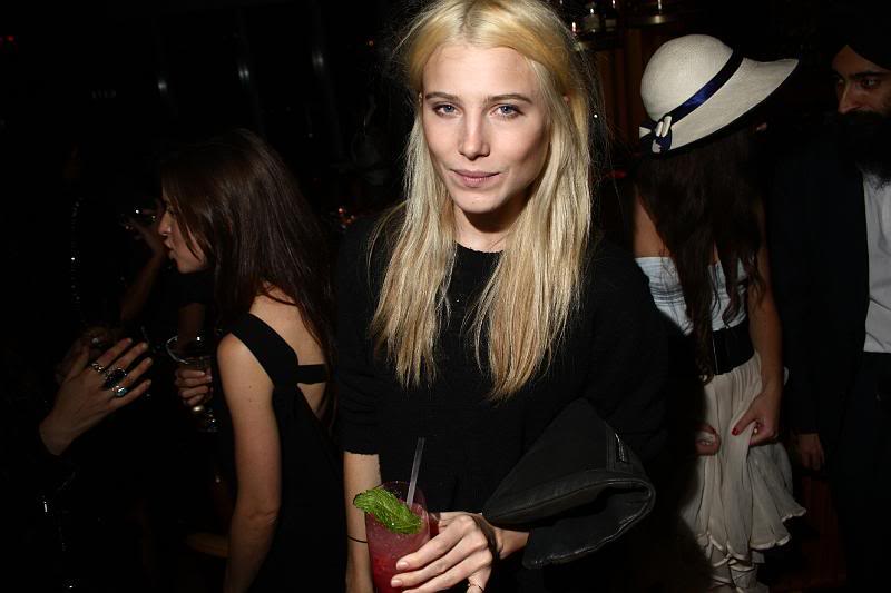 Dree Hemingway Dree Hemingway