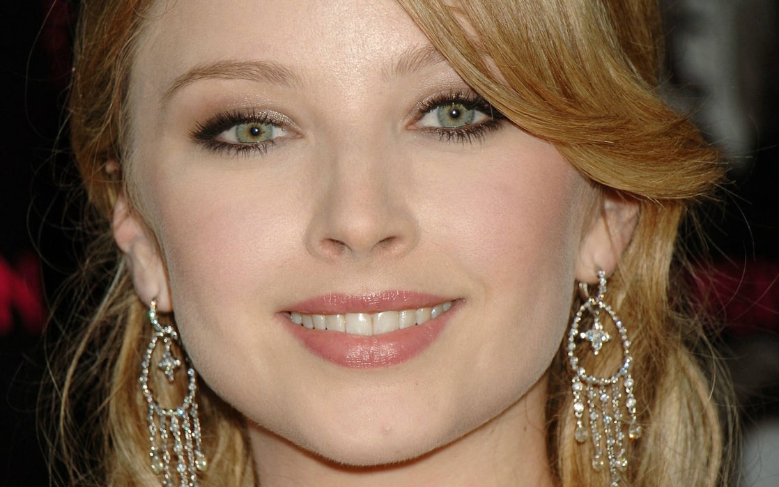 Elisabeth Harnois