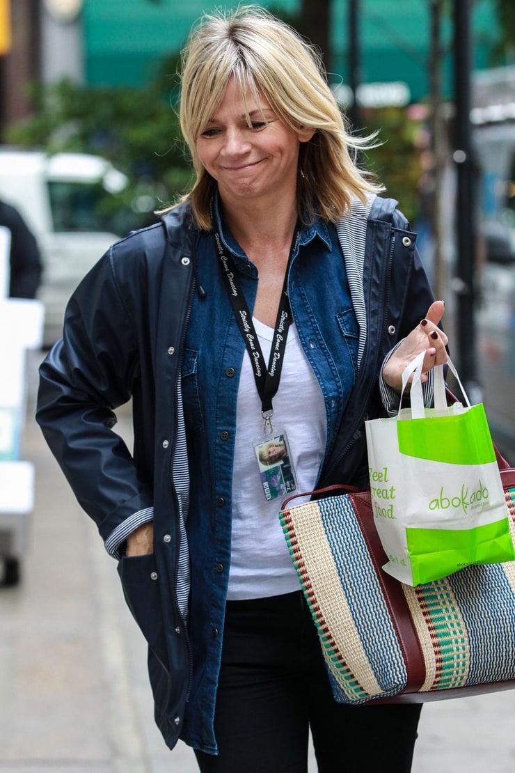 Picture Of Zoë Ball