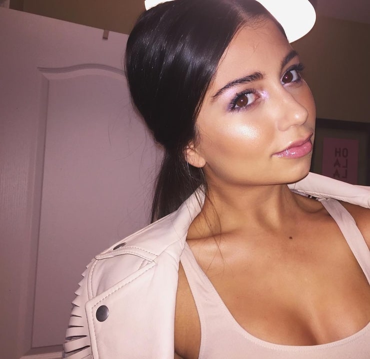 Picture of Cristine Prosperi.