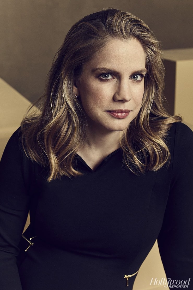 Picture of Anna Chlumsky.