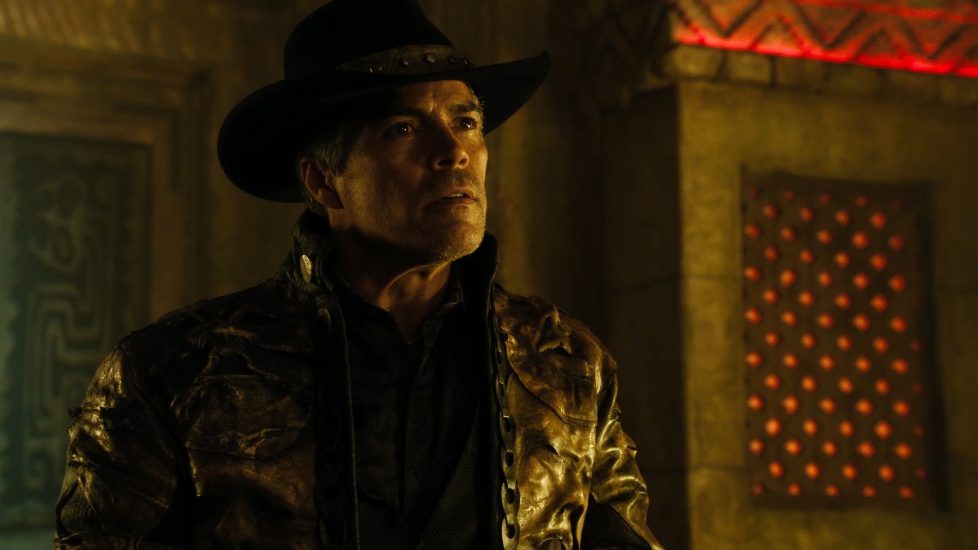 Esai Morales