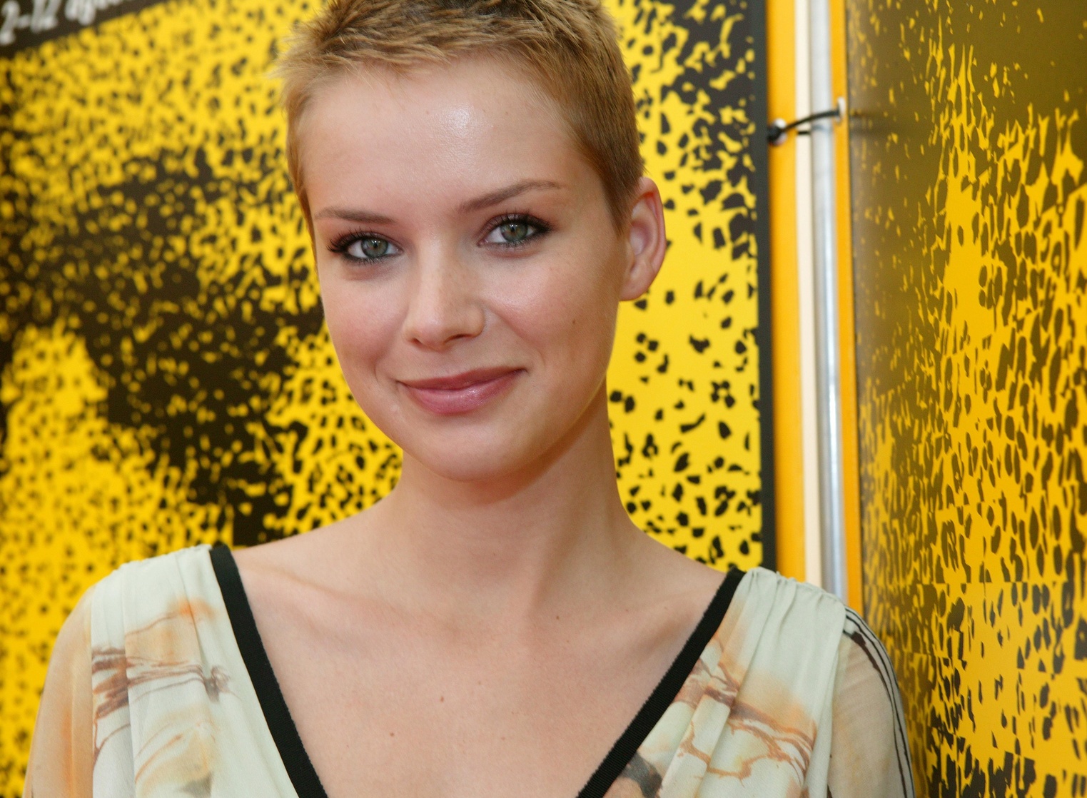 Andrea Osvárt