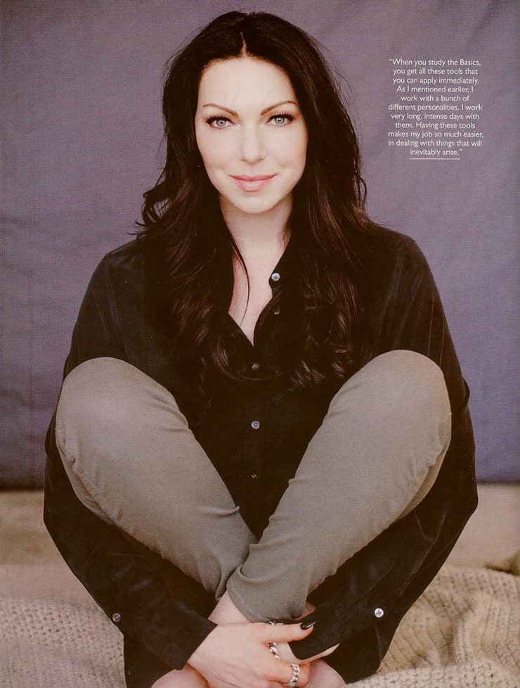 Picture Of Laura Prepon