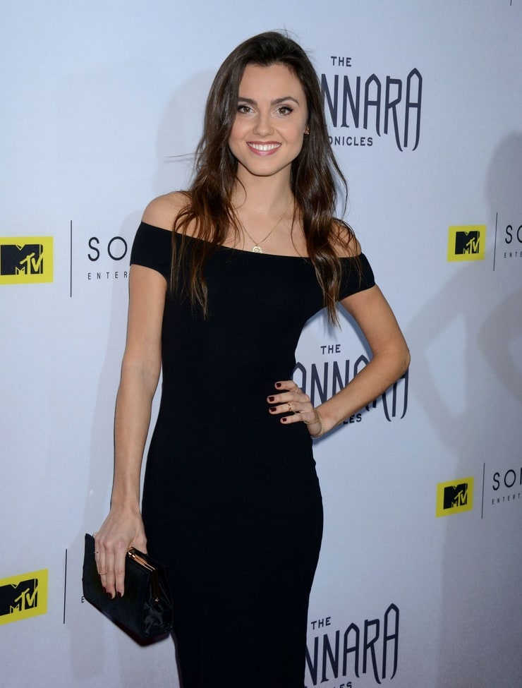 Next photo of Poppy Drayton