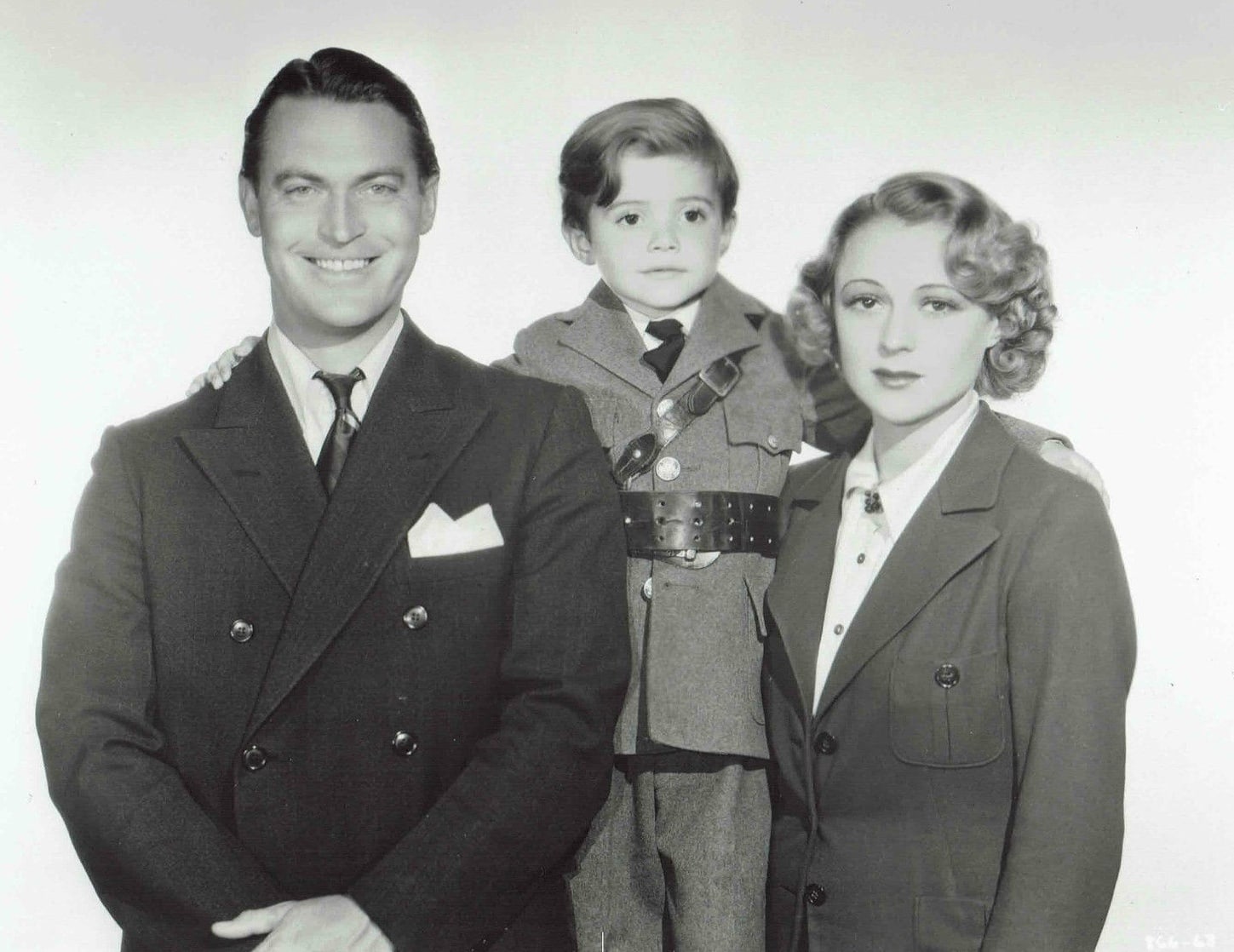 Scotty Beckett, Fredric March, Sally Eilers