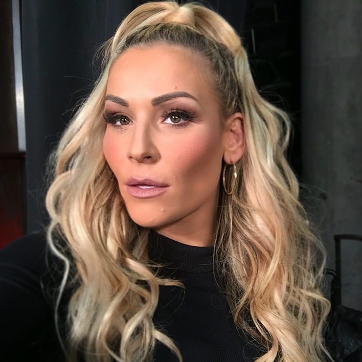 Natalie Neidhart picture