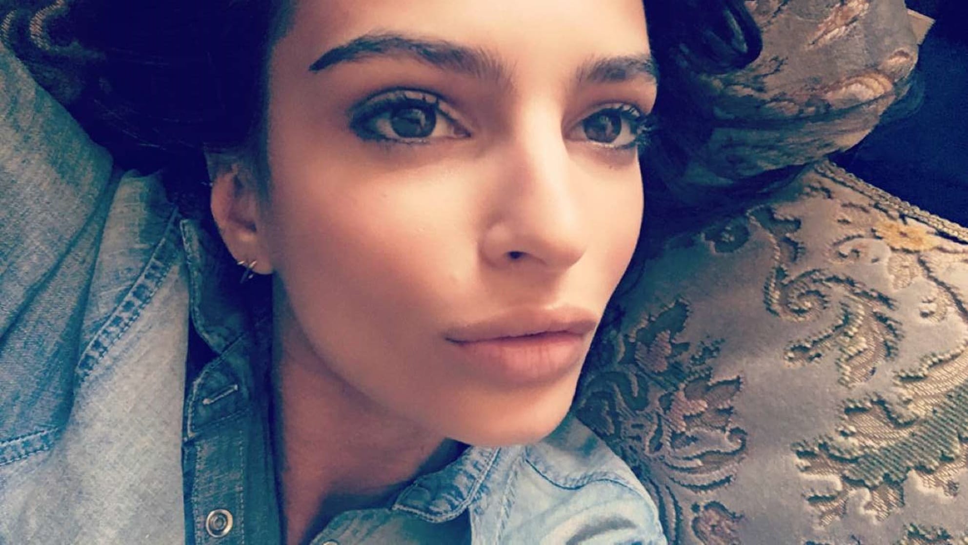 Emily Ratajkowski picture