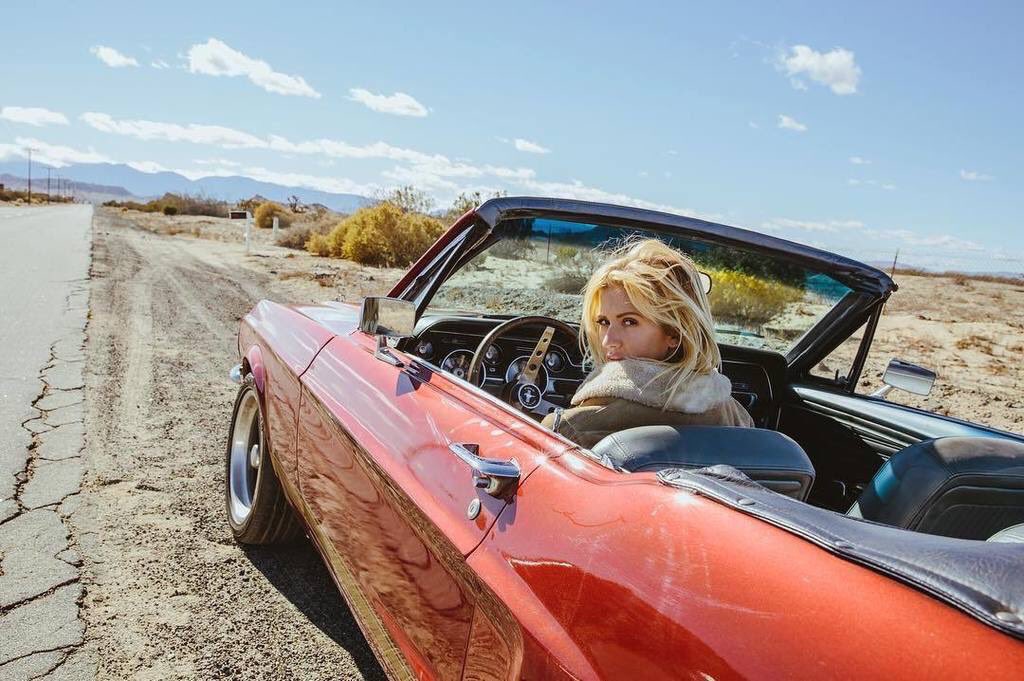 Ellie Goulding