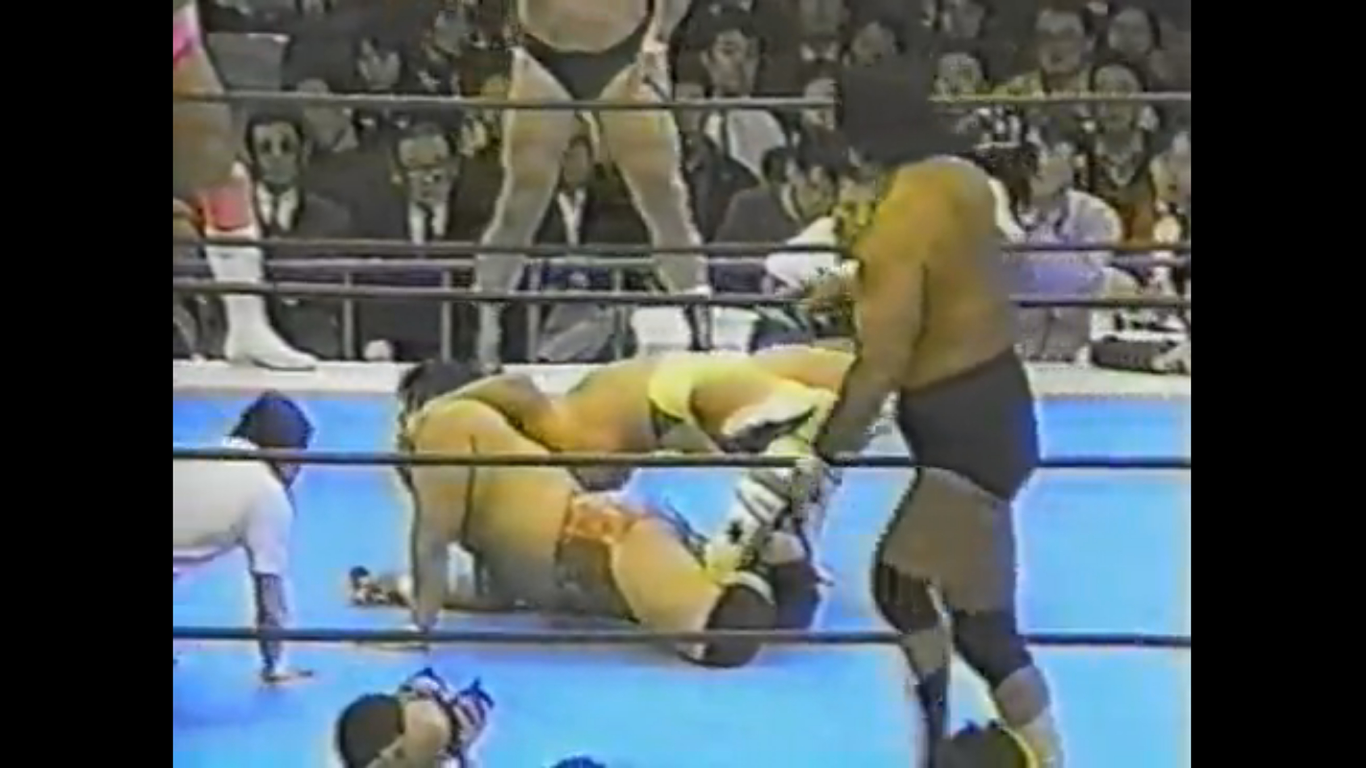 Riki Choshu, Tatsumi Fujinami, Hiroshi Hase, Takashi Iizuka & Osamu Kido vs. Genichiro Tenryu, Asuhara Hara, Koki Kitahara, Takashi Ishikawa & Ricky Fuyuki (2/16/93)