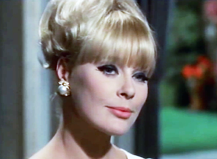 Elke Sommer