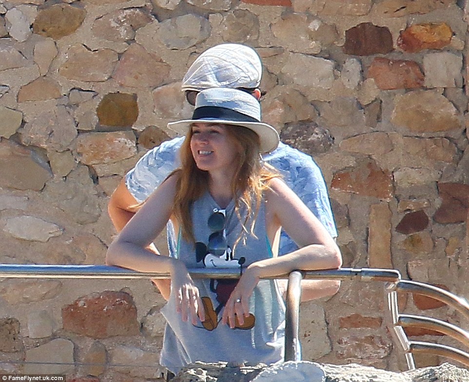 Isla Fisher Isla Fisher