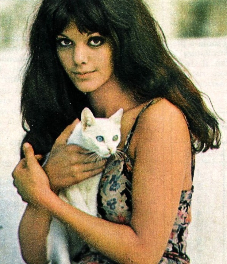 Picture of Tina Aumont