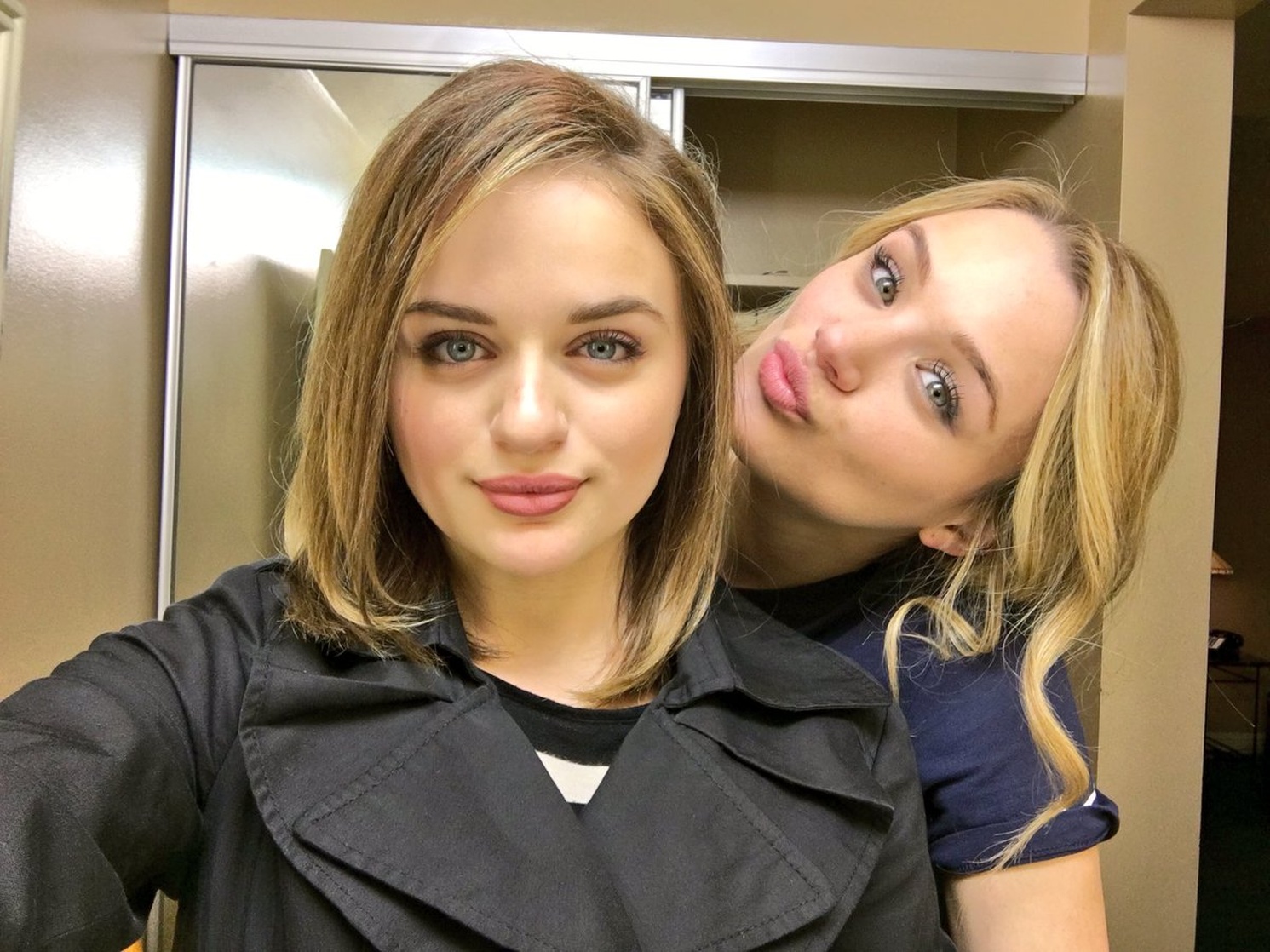 Picture of Hunter King Picture of Hunter King