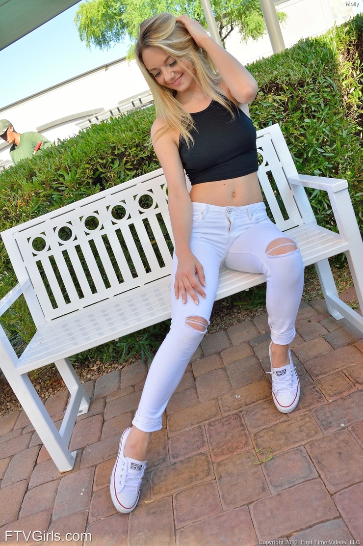 Molly mad 18