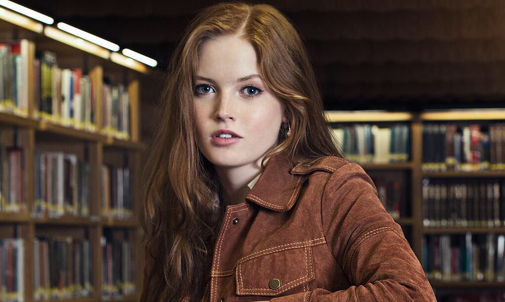 Ellie Bamber Ellie Bamber