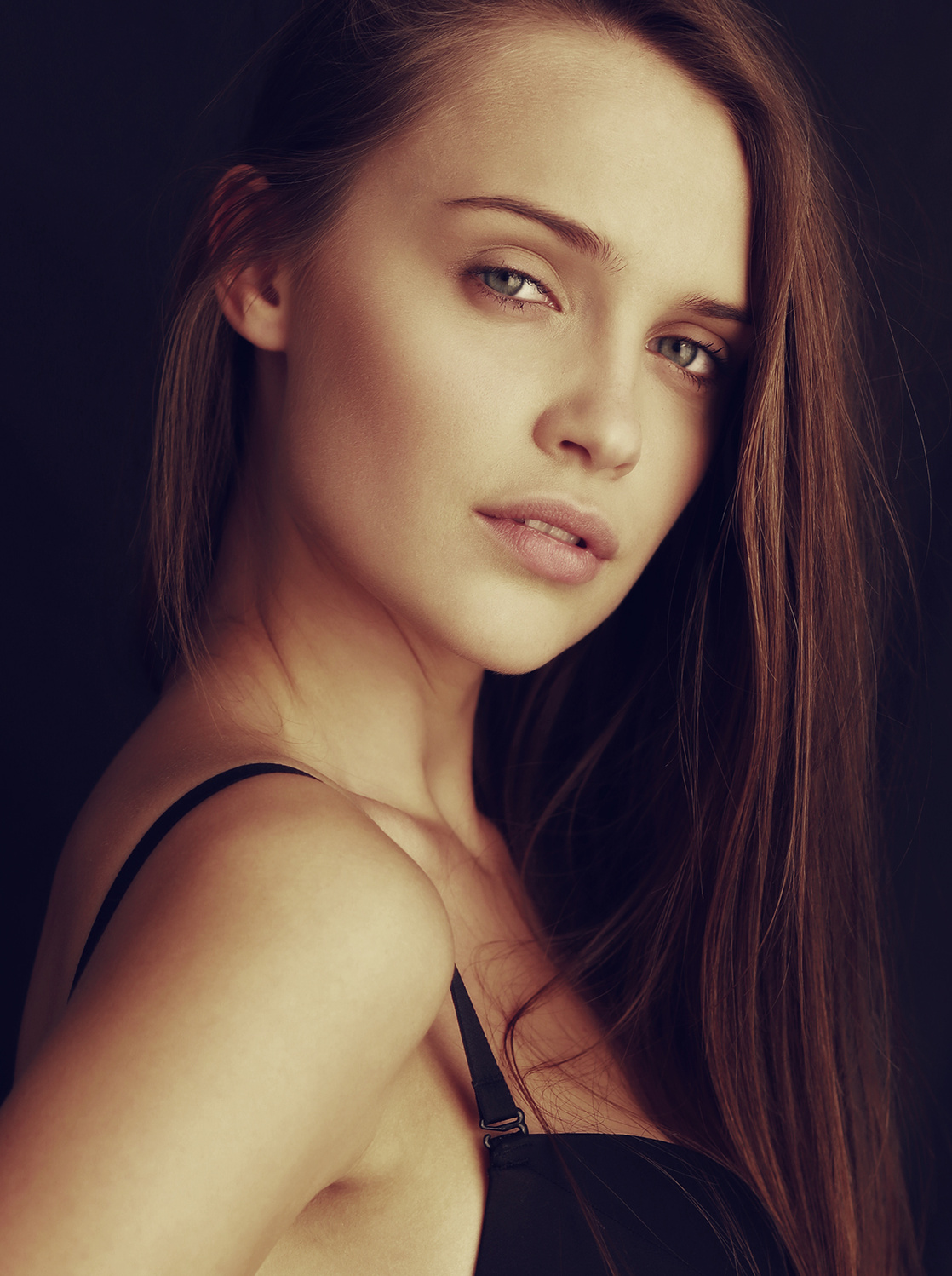 Anna Zaton Anna Zaton