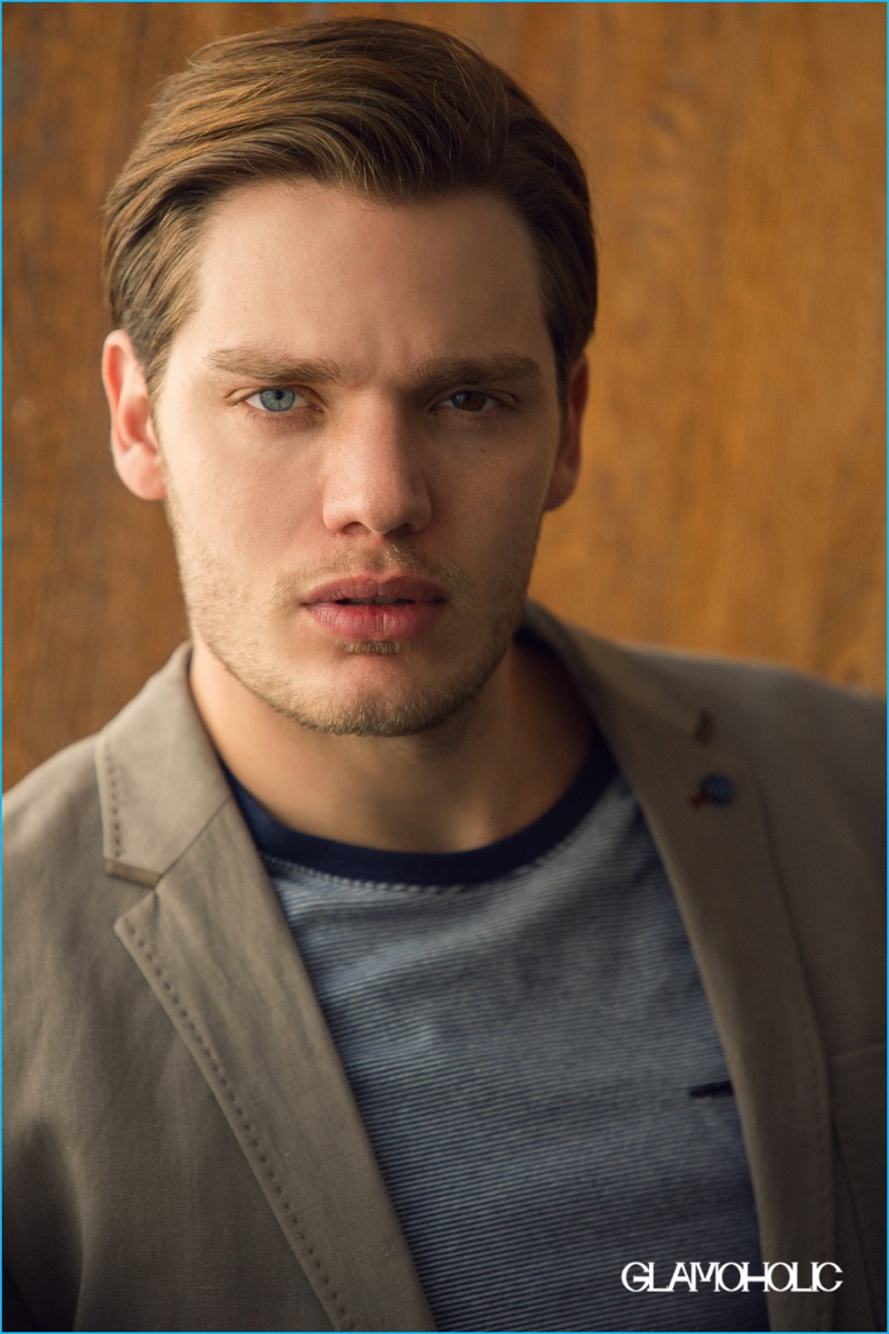 Dominic Sherwood (born 1990) Dominic Sherwood (born 1990) new pics Dominic Sherwood (born 1990) Dominic Sherwood (born 1990) new foto
