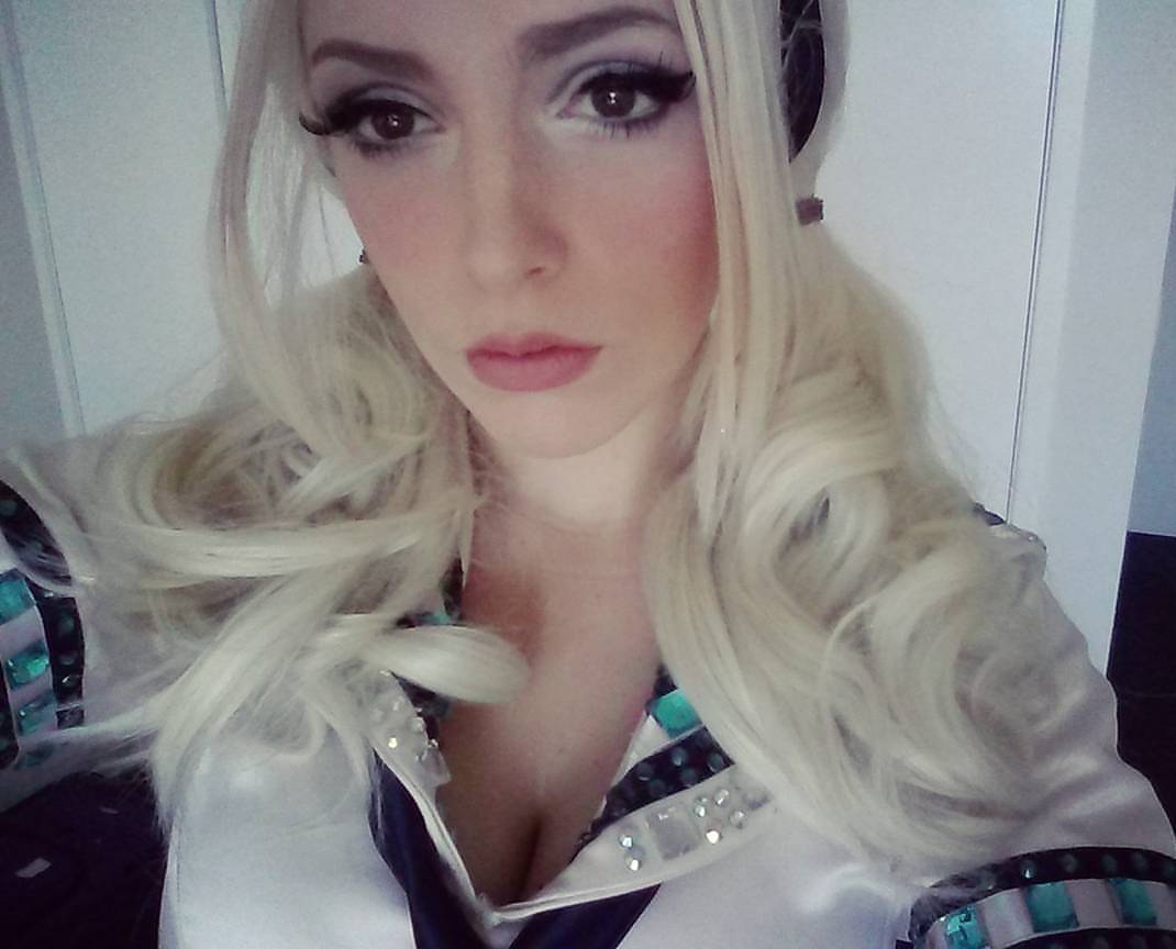 Katyuska MoonFox Katyuska MoonFox