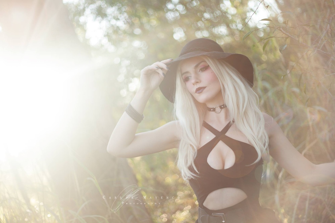 Picture of Katyuska MoonFox