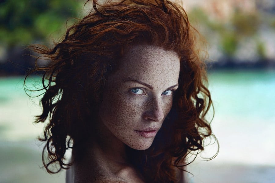 Anya Red