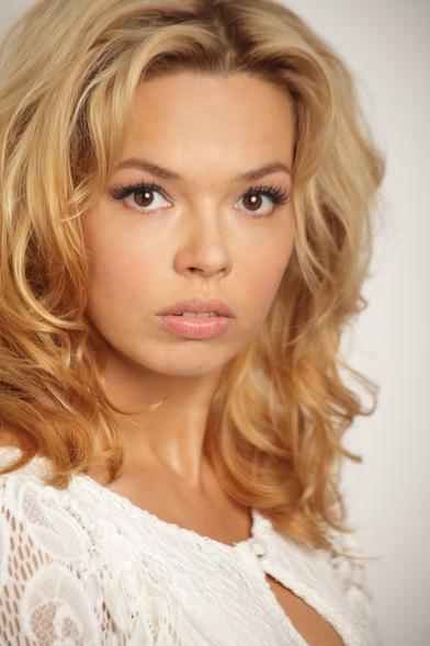 Карина зверева maxim