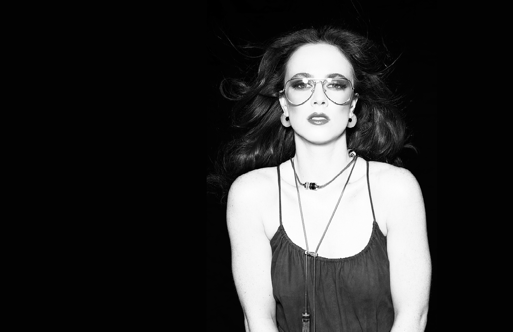 Amy Manson Amy Manson