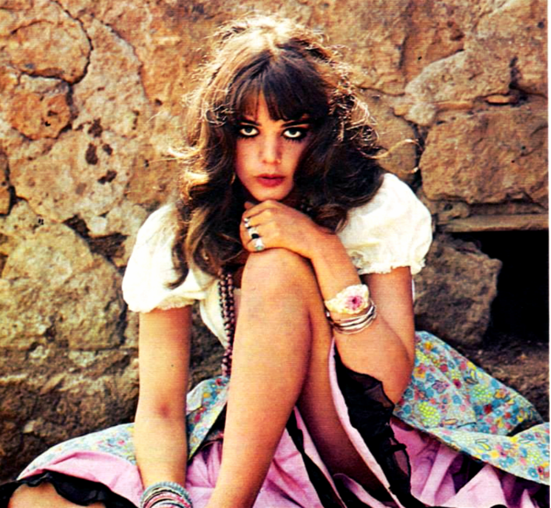 Tina Aumont Tina Aumont