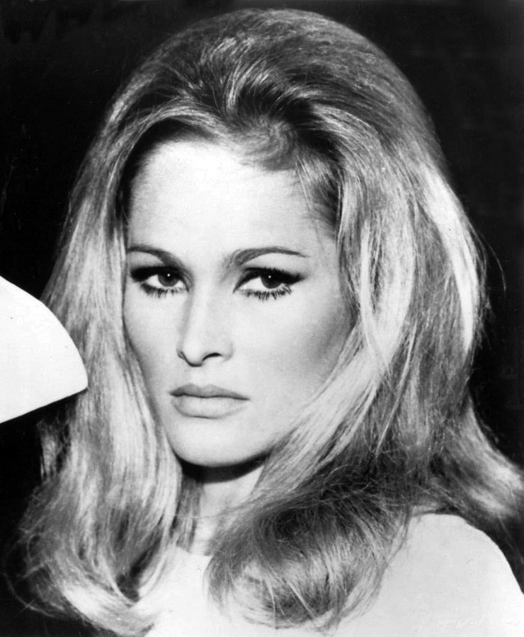 Ursula Andress