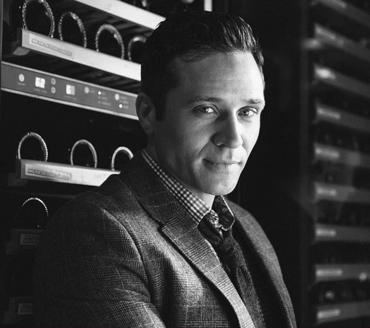 Picture of Seamus Dever