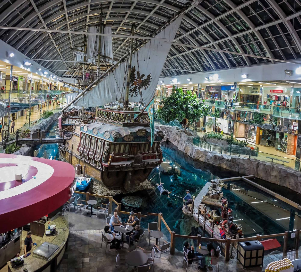 Picture of West Edmonton Mall