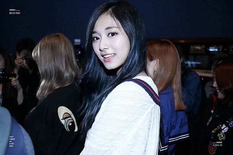 Chou Tzu-yu (Tzuyu)