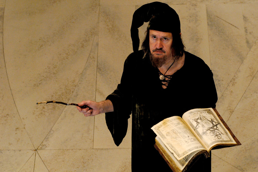 Nigel Planer