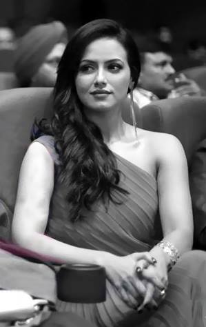 Picture of Sana Khan
