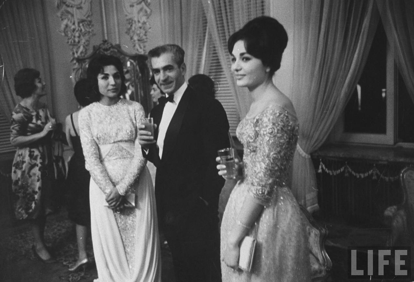 Farah Pahlavi