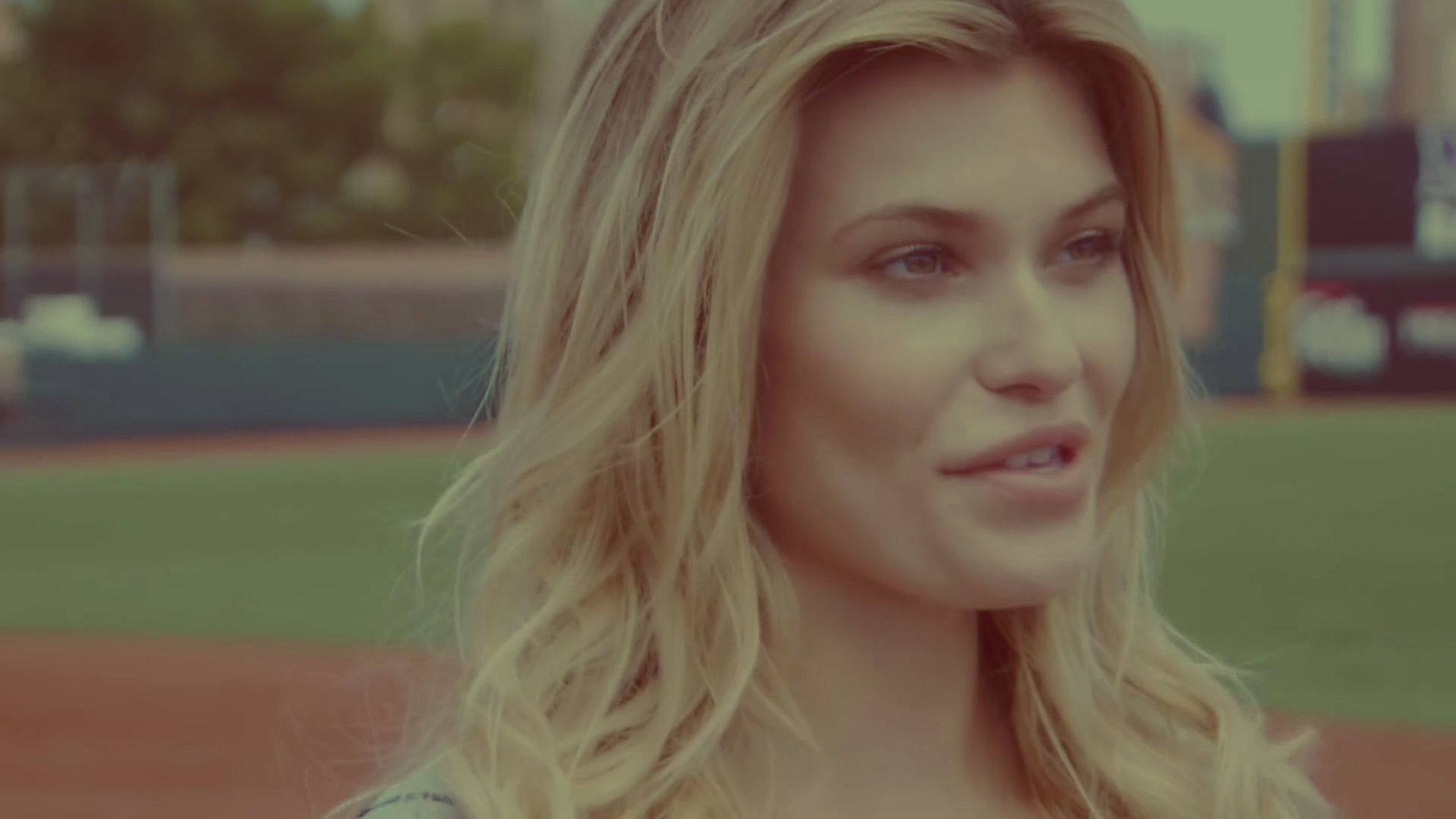 Samantha Hoopes Samantha Hoopes