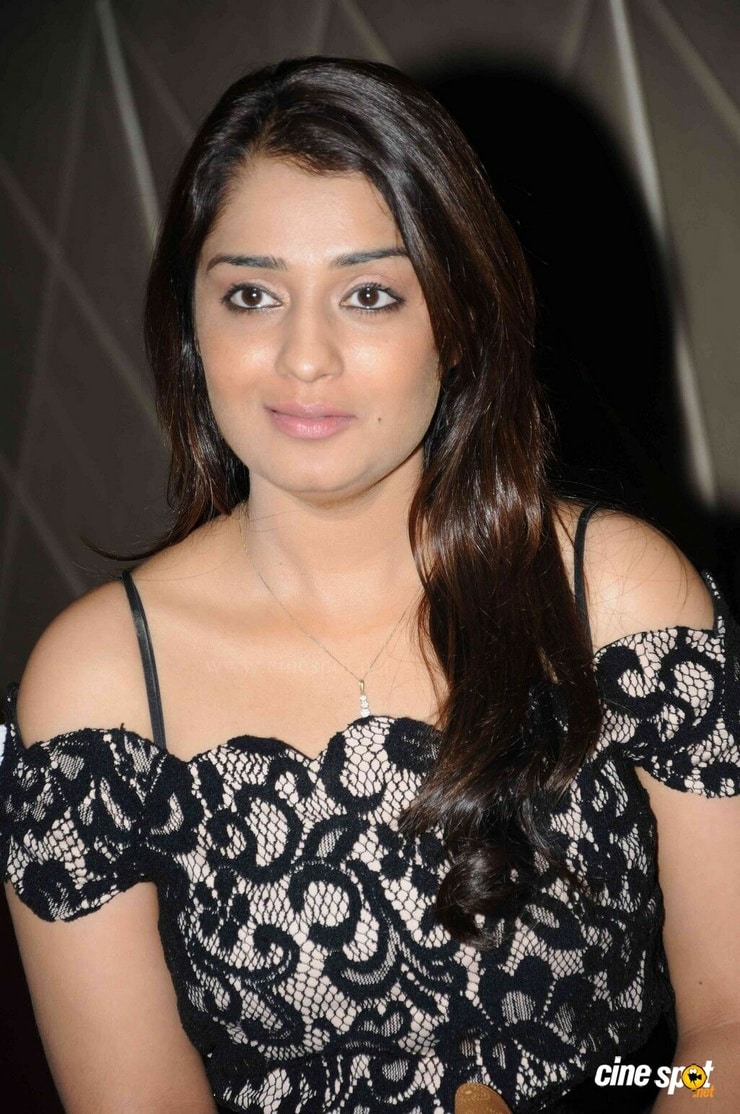 Image Of Nikita Thukral