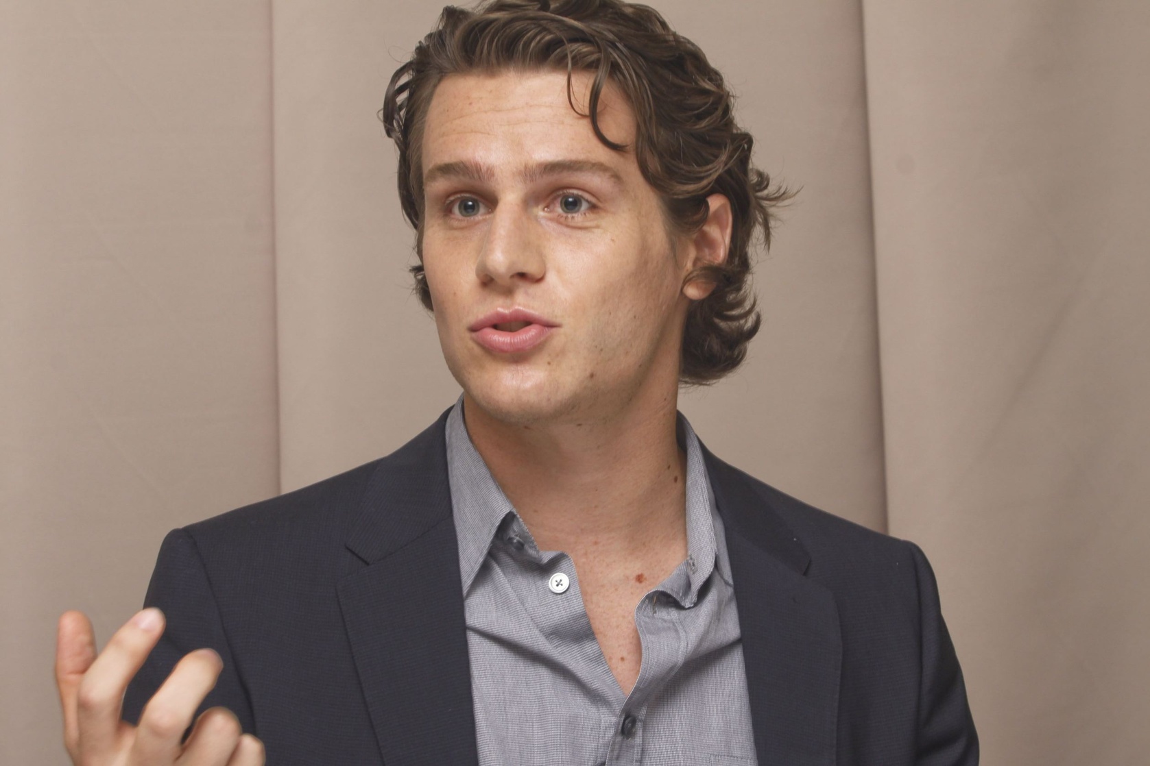 Jonathan Groff